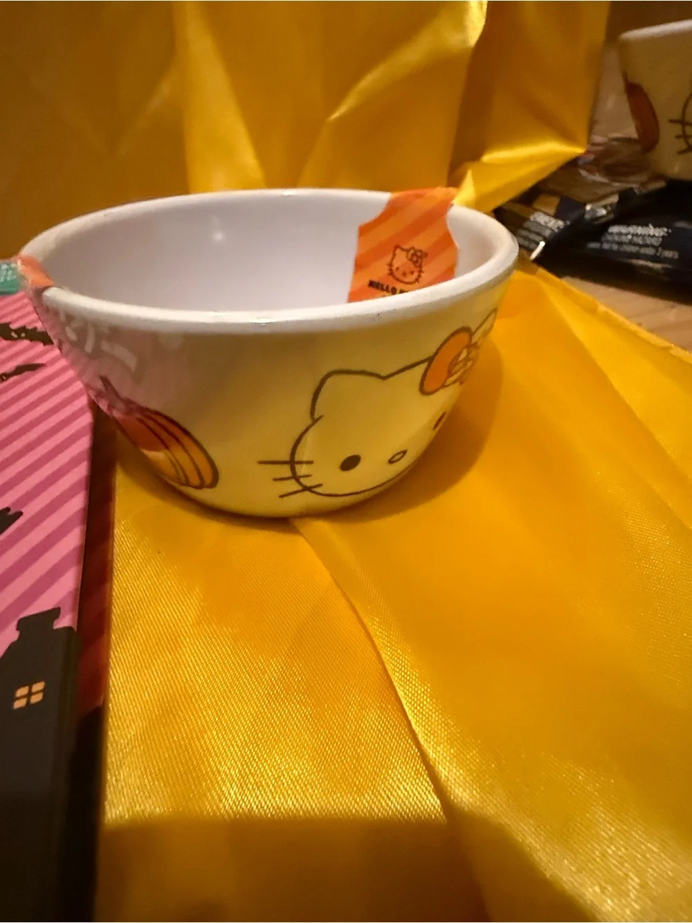 5 piece Bundle-Hello Kitty Halloween-Notebook-Plate-Bowl-Diffuser-plates NEW!